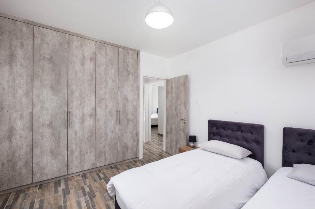 Happy Stay Apartment - Halefka Court Larnaca Exterior photo